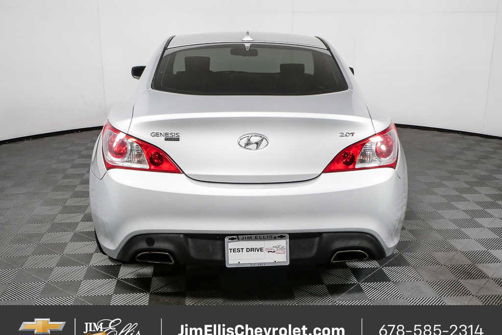 Used 2011 Hyundai Genesis 2.0T image 23