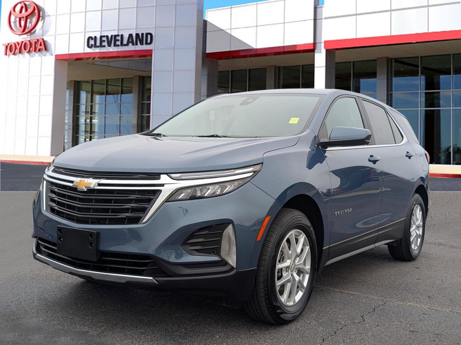 Used 2024 Chevrolet Equinox LT image 5