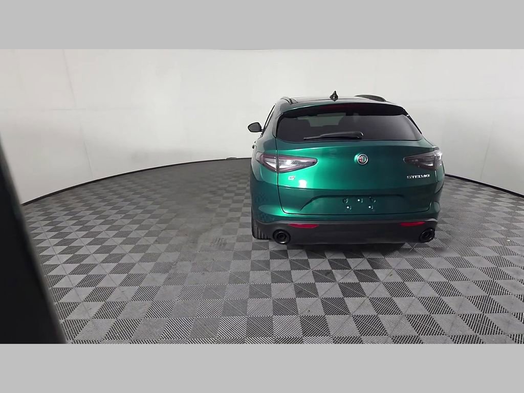 New 2025 Alfa Romeo Stelvio Sprint w/ Convenience Package image 31