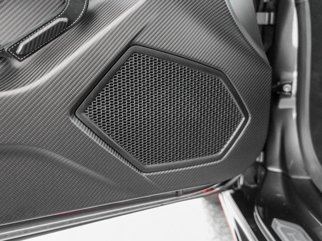 Used 2023 Lamborghini Huracan STO RWD image 15