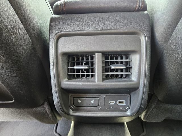 Used 2021 Cadillac XT4 Sport w/ Cold Weather Package image 11