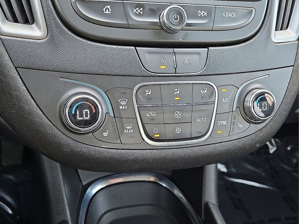 Used 2023 Chevrolet Malibu LT image 27