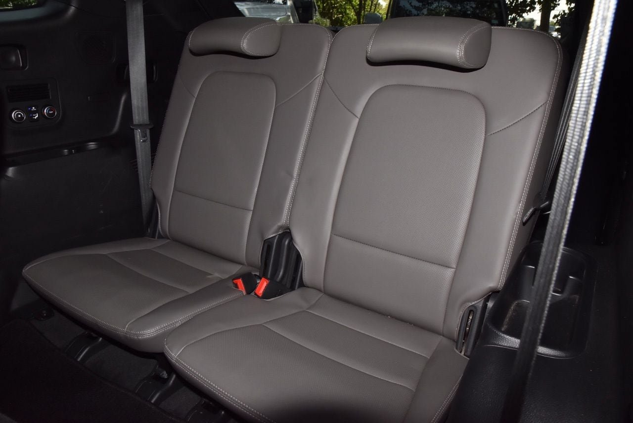 Used 2019 Hyundai Santa Fe XL FWD image 15
