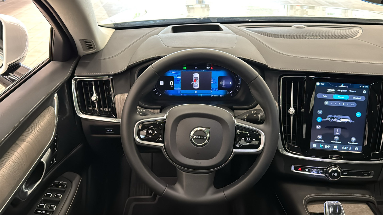 Certified 2023 Volvo S90 B6 Ultimate AWD/4WD image 12
