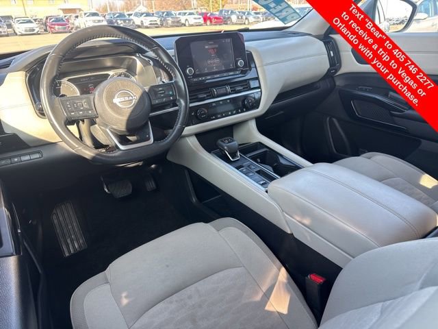 Used 2024 Nissan Pathfinder SV image 15