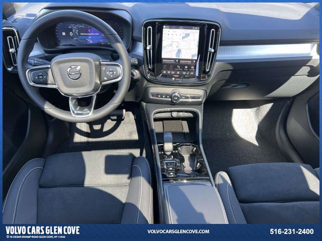 New 2026 Volvo XC40 B5 Ultra w/ Climate Package AWD/4WD image 12