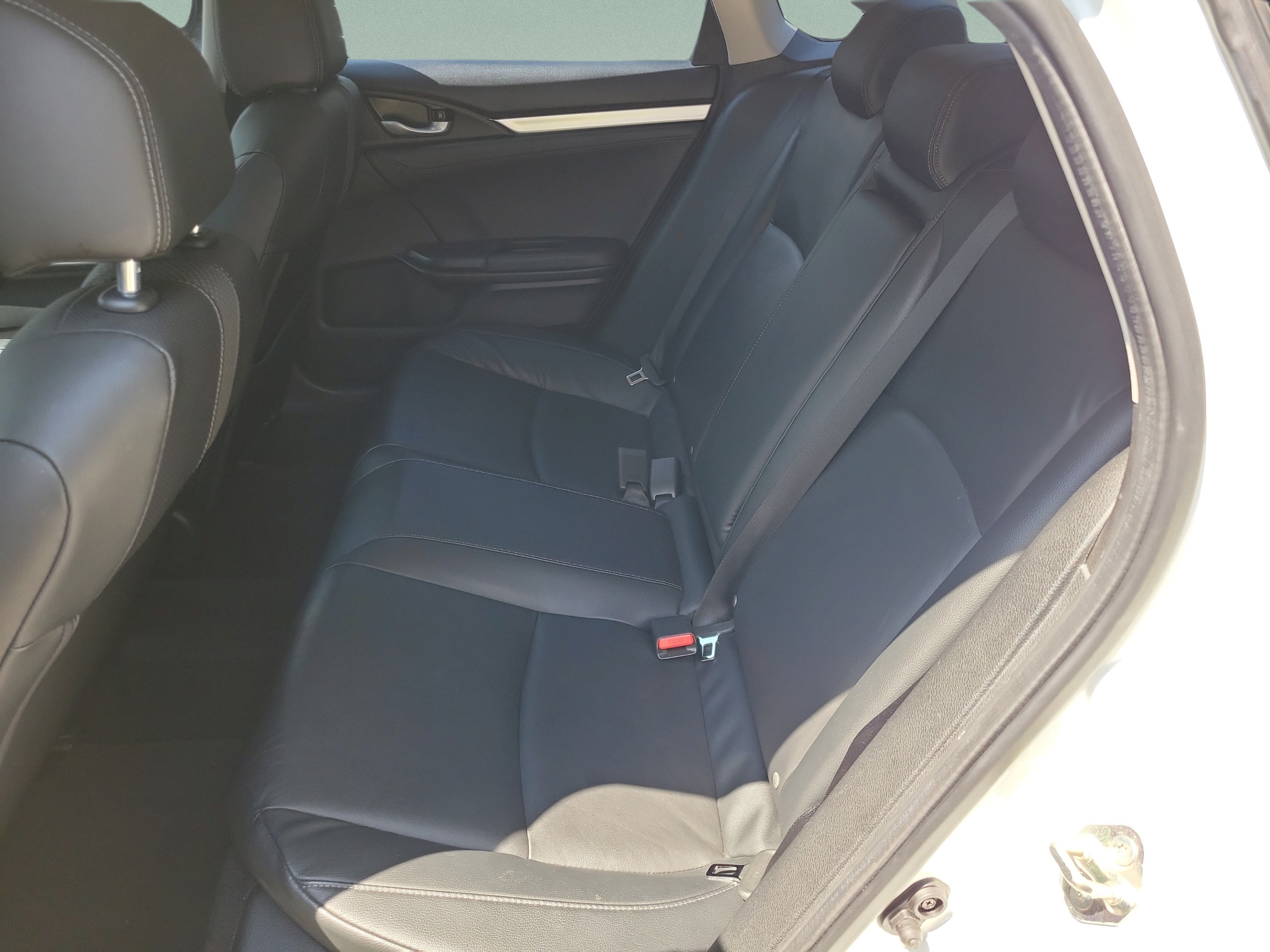 Used 2019 Honda Civic EX-L image 8