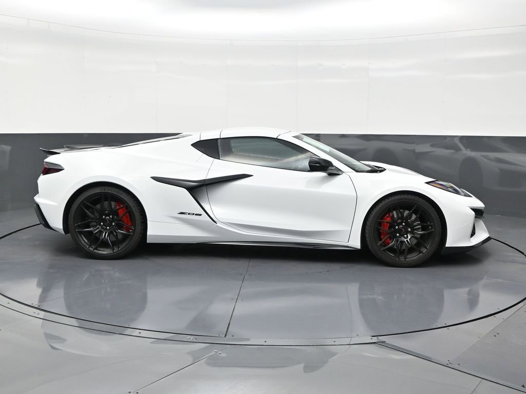 Used 2026 Chevrolet Corvette Z06 image 6