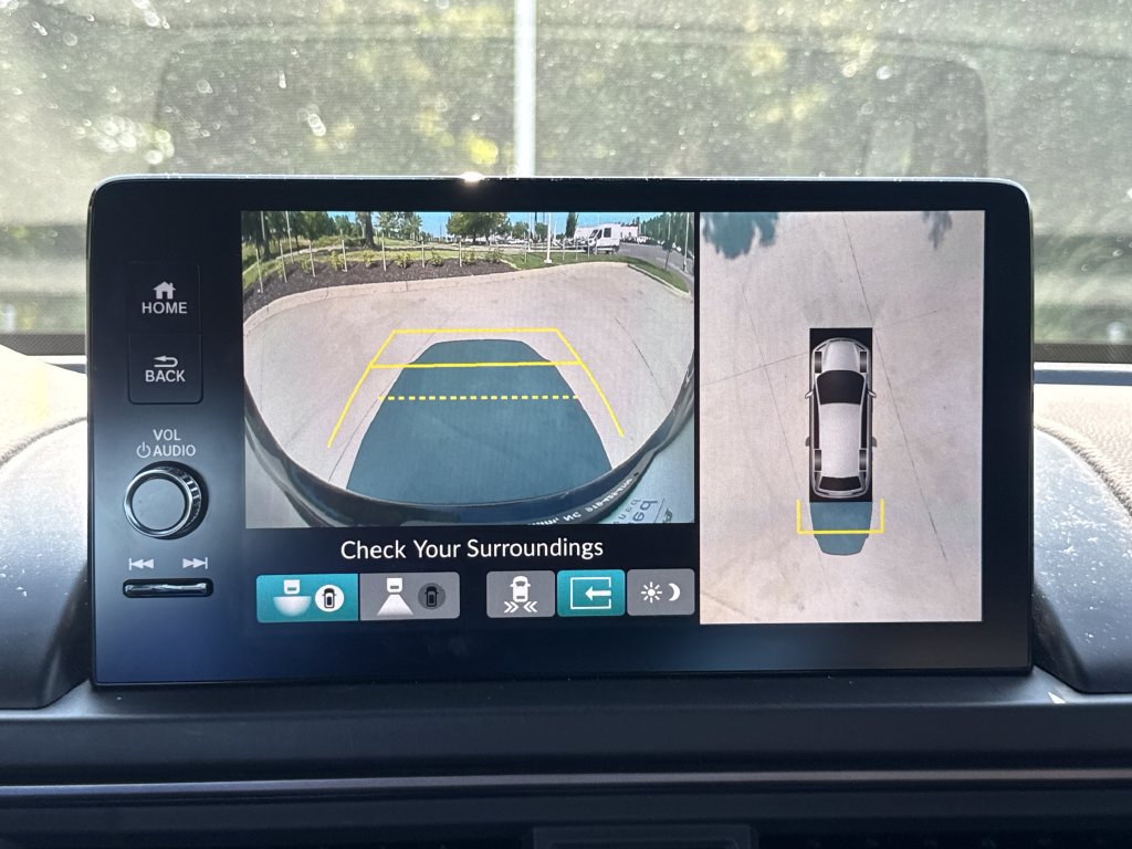 Certified 2025 Honda Pilot TrailSport image 27