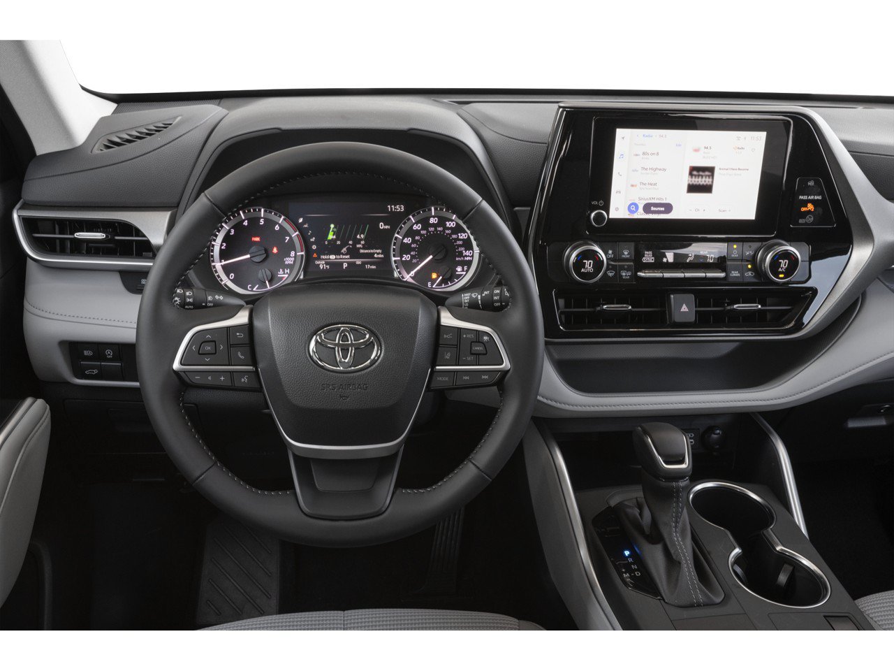Used 2025 Toyota Highlander LE AWD/4WD image 4