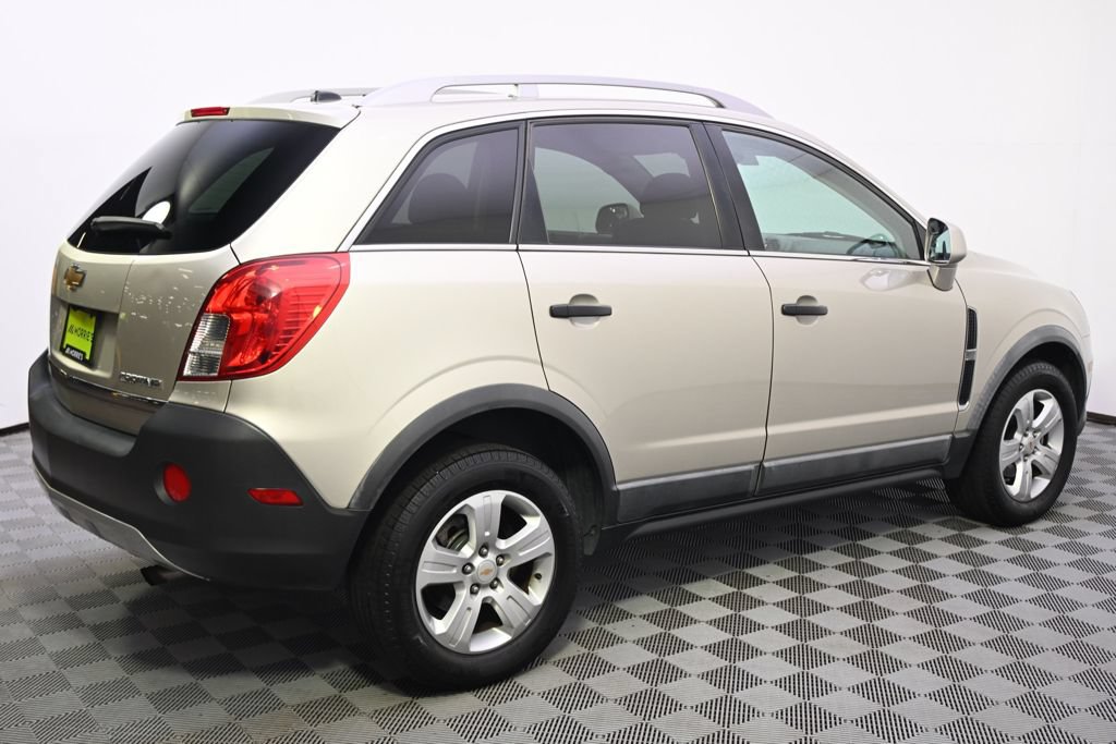 Used 2014 Chevrolet Captiva Sport LS FWD image 7