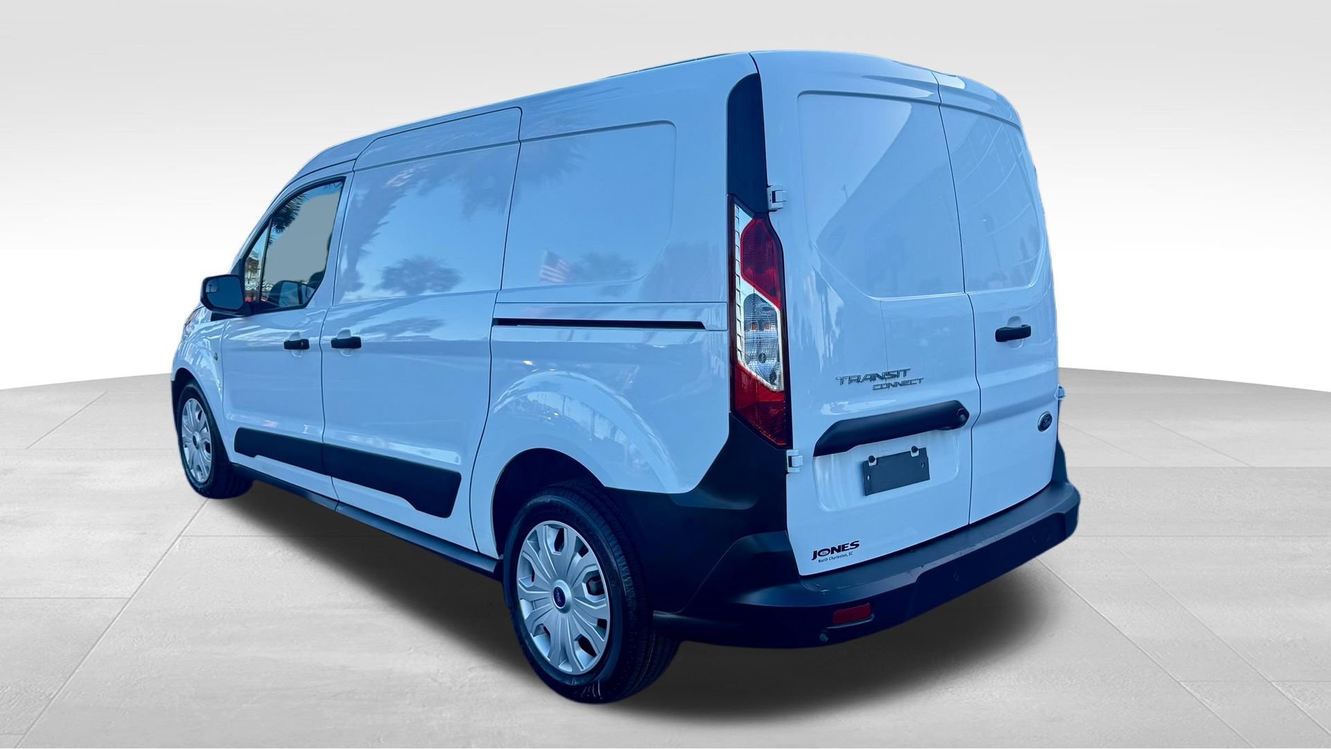 Used 2022 Ford Transit Connect XL image 15