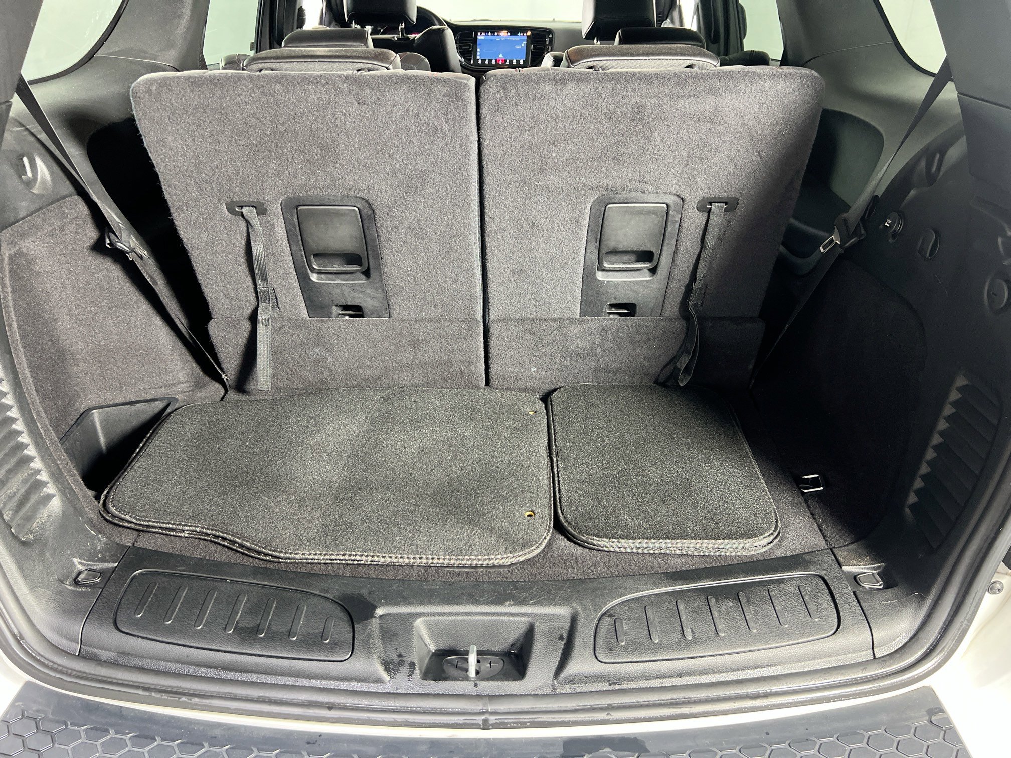 Used 2023 Dodge Durango R/T image 27