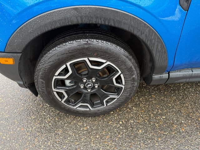 Certified 2025 Ford Bronco Sport Outer Banks w/ Outer Banks Tech Package+ AWD/4WD image 26