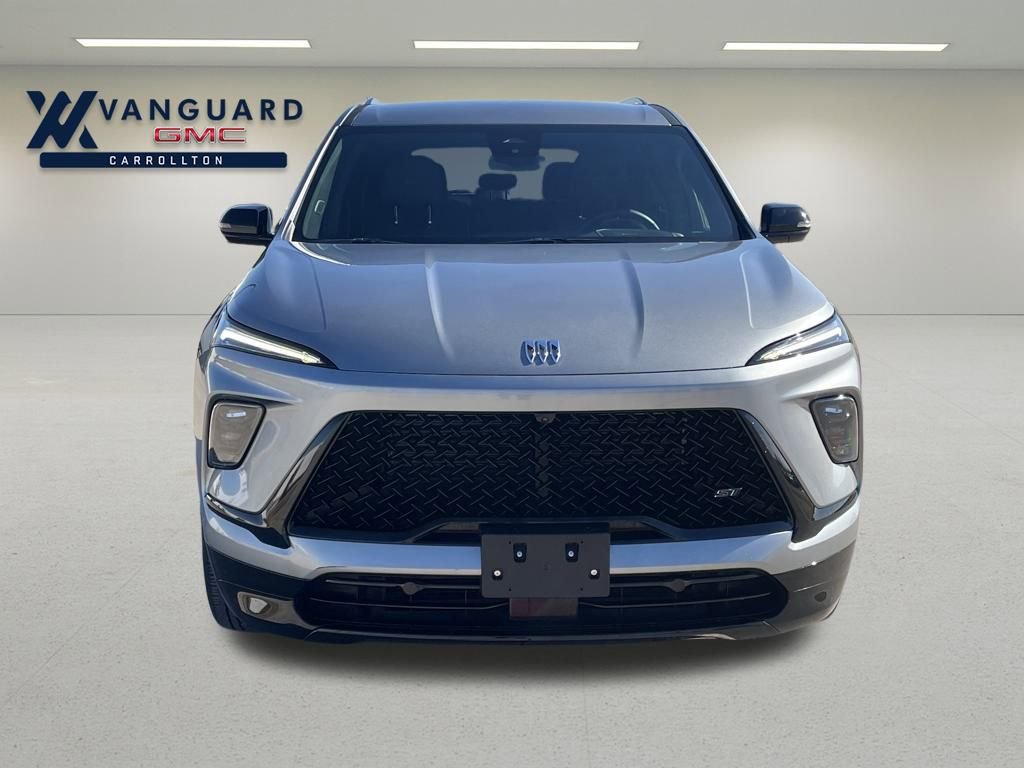 Used 2025 Buick Enclave Sport Touring image 9