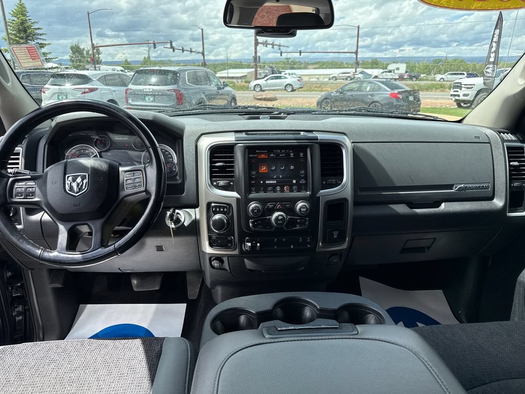 Used 2017 RAM 1500 Big Horn AWD/4WD image 13