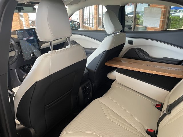 New 2023 Ford Mustang Mach-E Premium AWD/4WD image 19