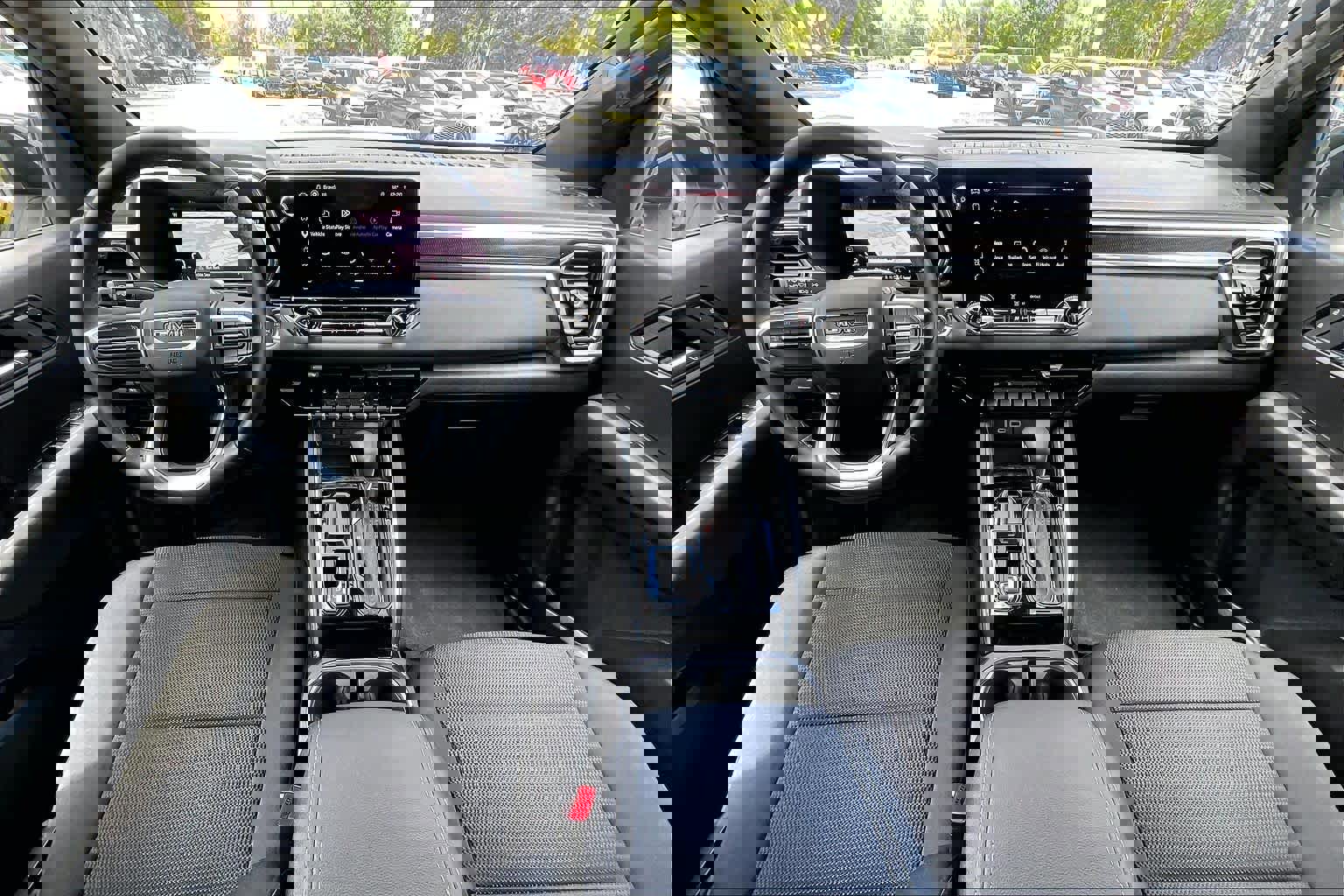 Used 2025 GMC Canyon Elevation RWD image 16