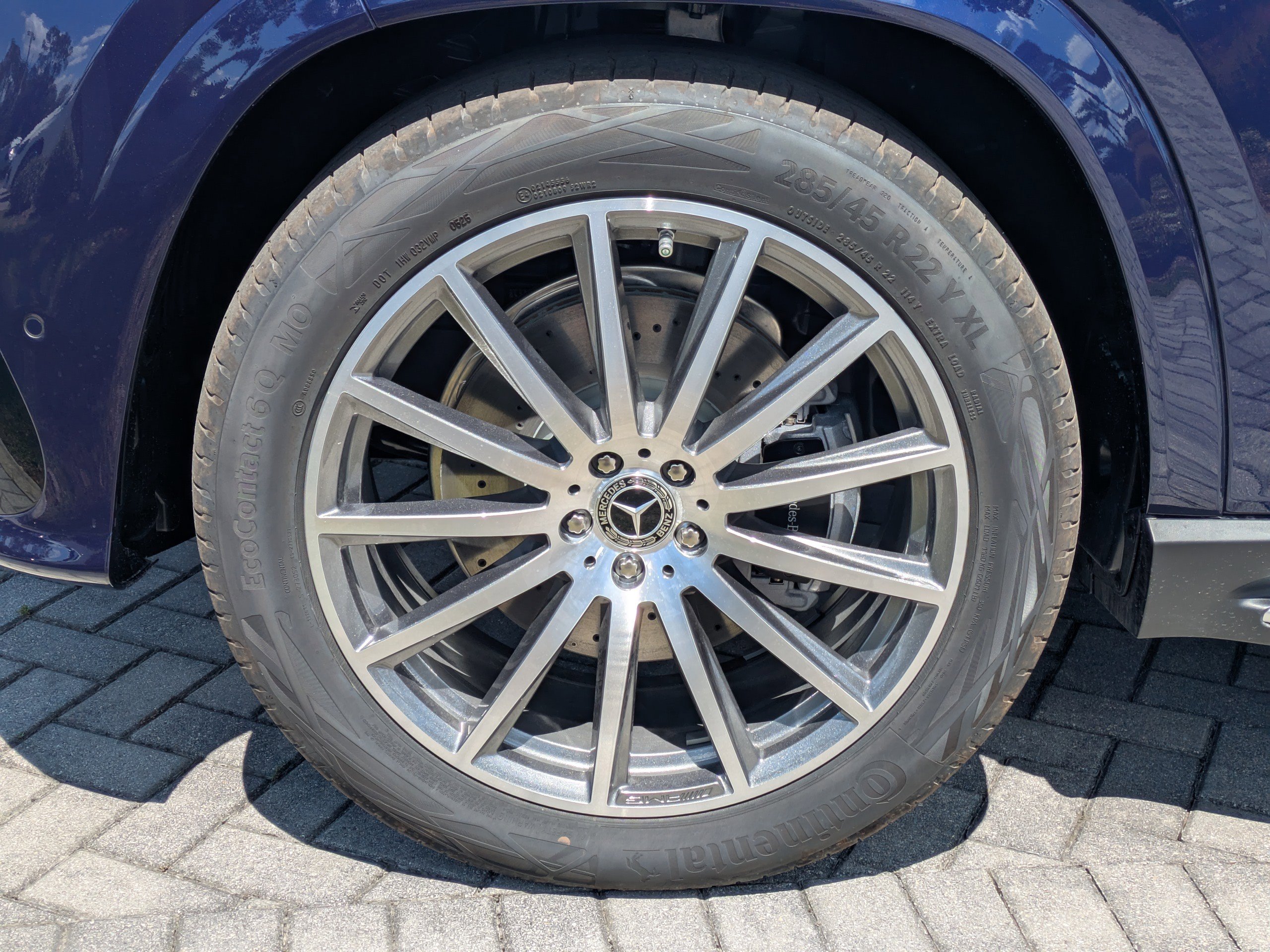 New 2026 Mercedes-Benz GLS 450 4MATIC image 3