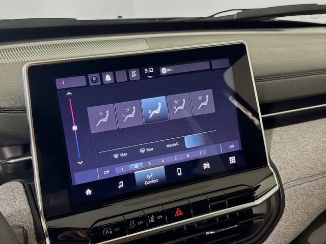 Used 2023 Jeep Compass Sport image 19