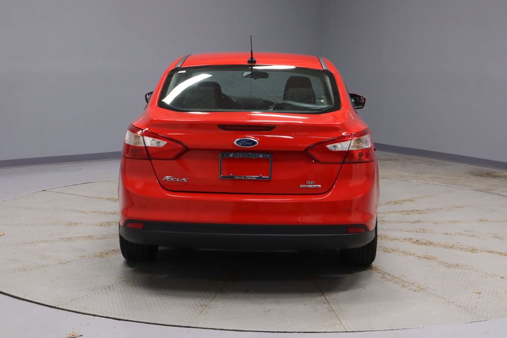 Used 2014 Ford Focus SE image 9