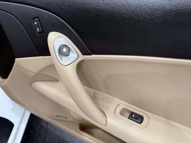 Used 2006 Chevrolet Corvette Convertible w/ Preferred Equipment Group image 22