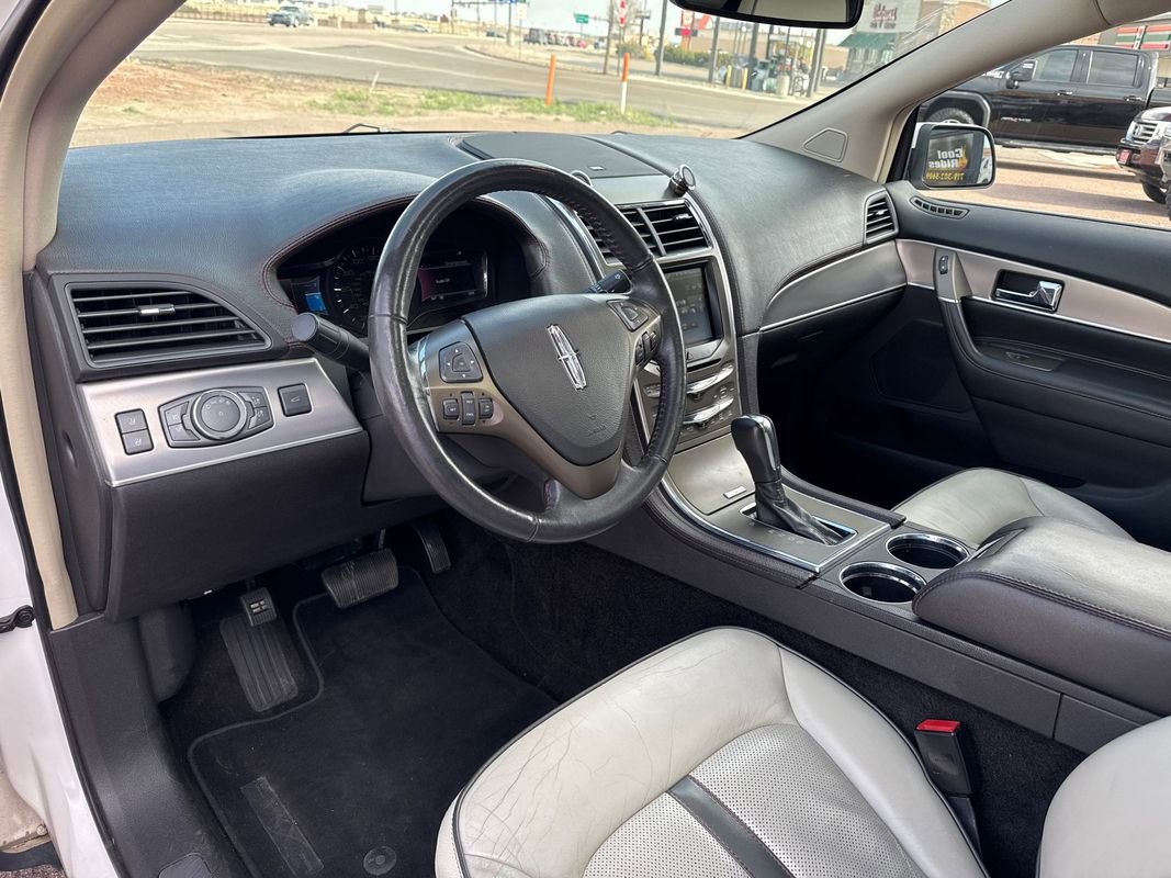 Used 2015 Lincoln MKX w/ Equipment Group 102A AWD/4WD image 8