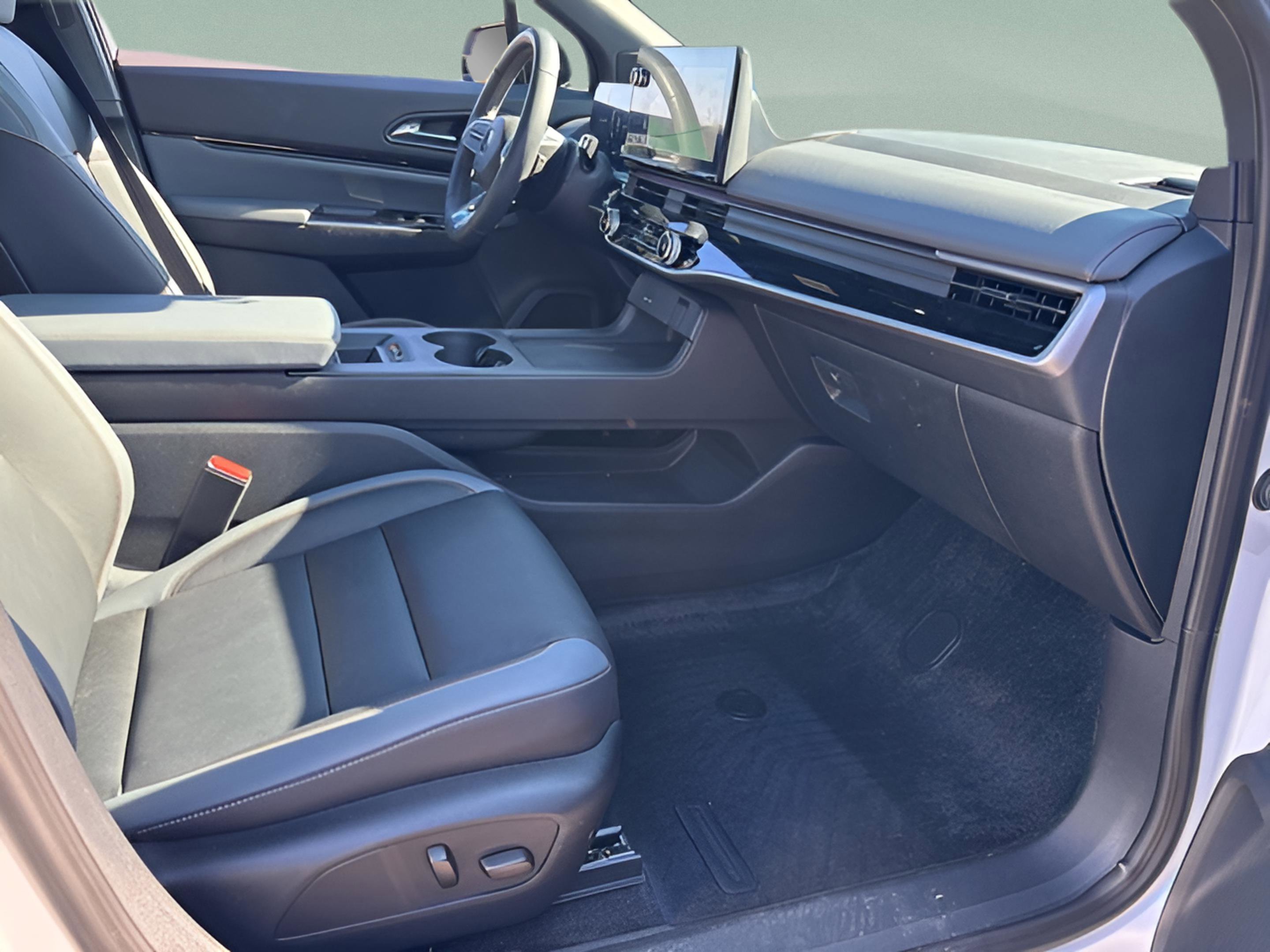 Used 2024 Honda Prologue Touring image 15