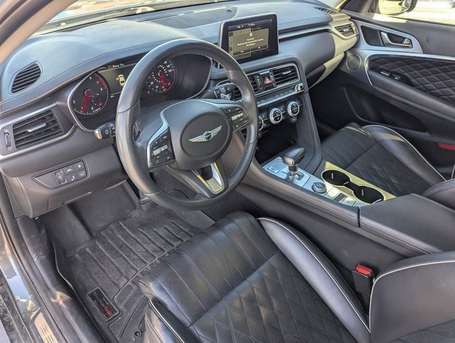 Used 2020 Genesis G70 2.0T image 25