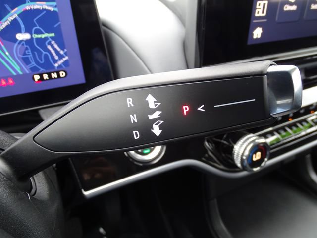 Used 2025 Honda Prologue Touring image 16