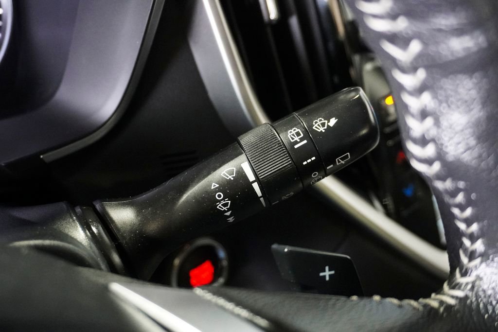 Used 2024 Subaru Ascent Limited image 25