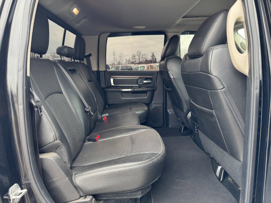 Used 2014 RAM 1500 Laramie w/ Trailer Tow Group image 17