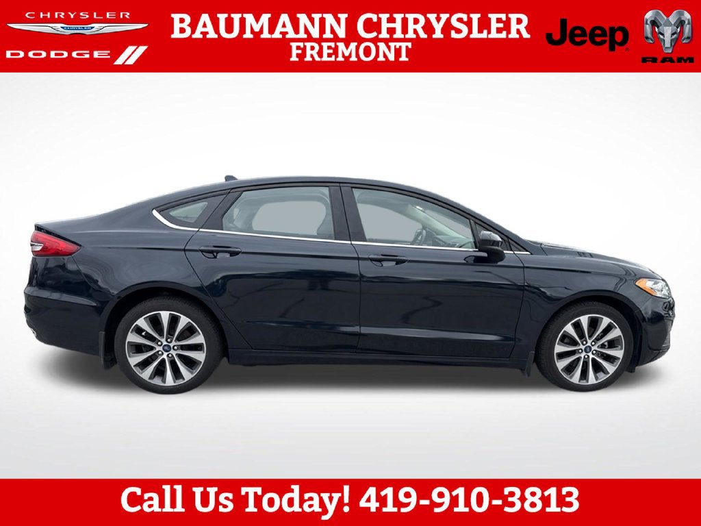 Used 2020 Ford Fusion SE AWD/4WD image 8
