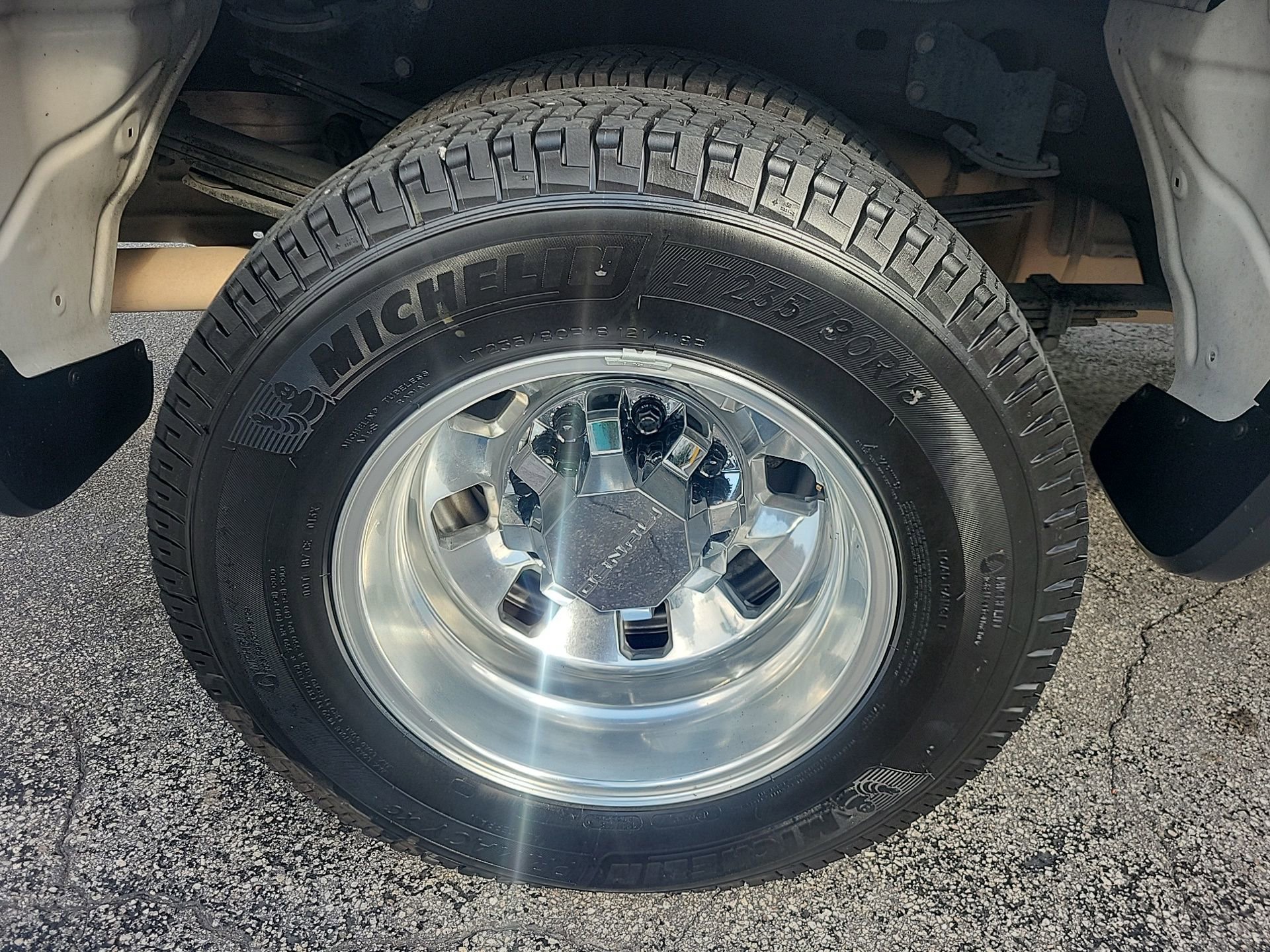 Used 2024 GMC Sierra 3500 Denali w/ Denali Reserve Package image 14