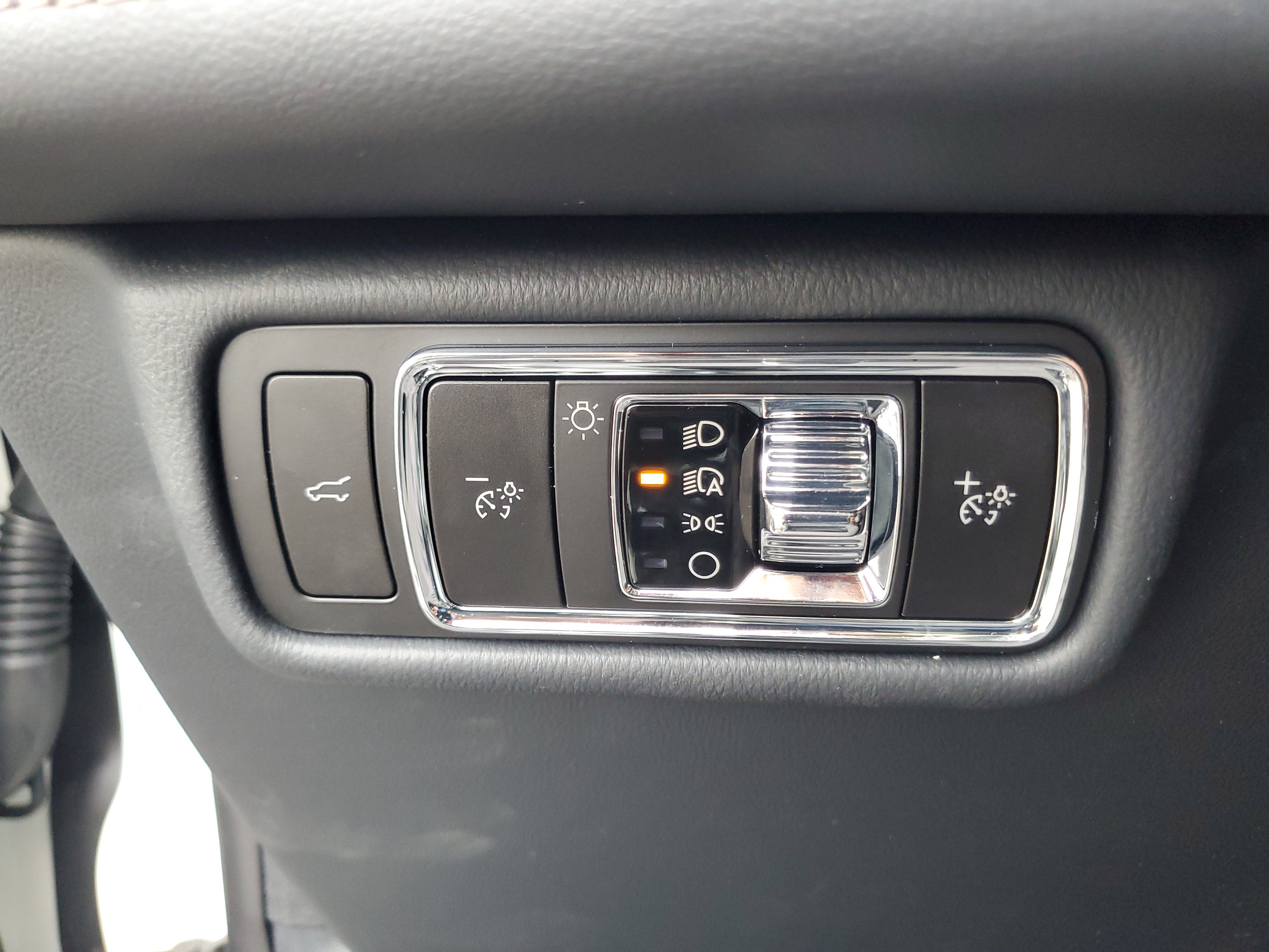 New 2026 Lincoln Aviator AWD image 12