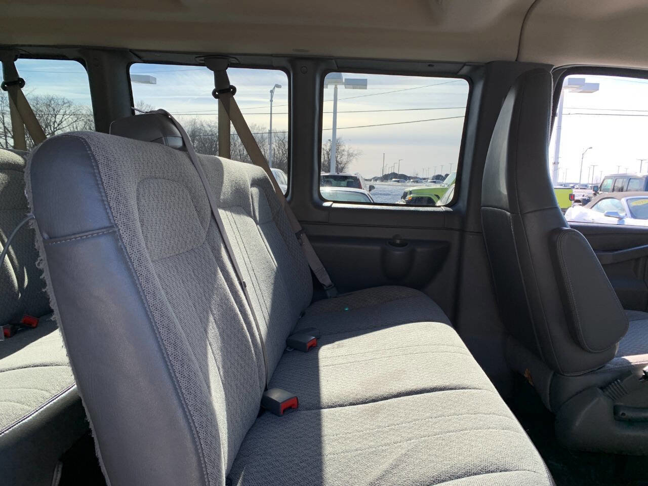 Used 2023 Chevrolet Express 3500 LS RWD image 11