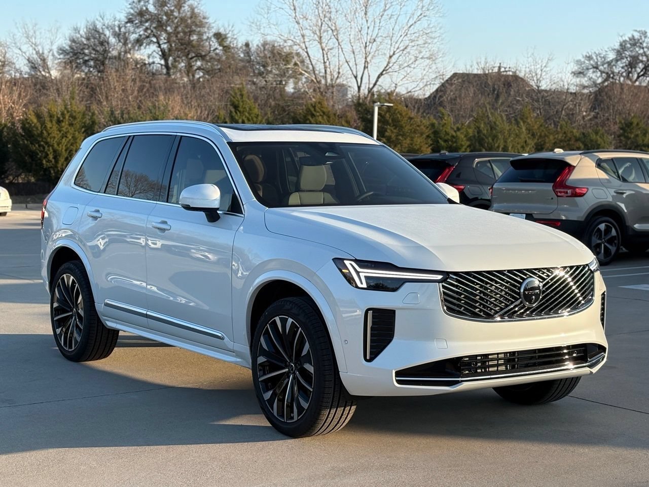 New 2026 Volvo XC90 B6 Plus AWD/4WD image 3