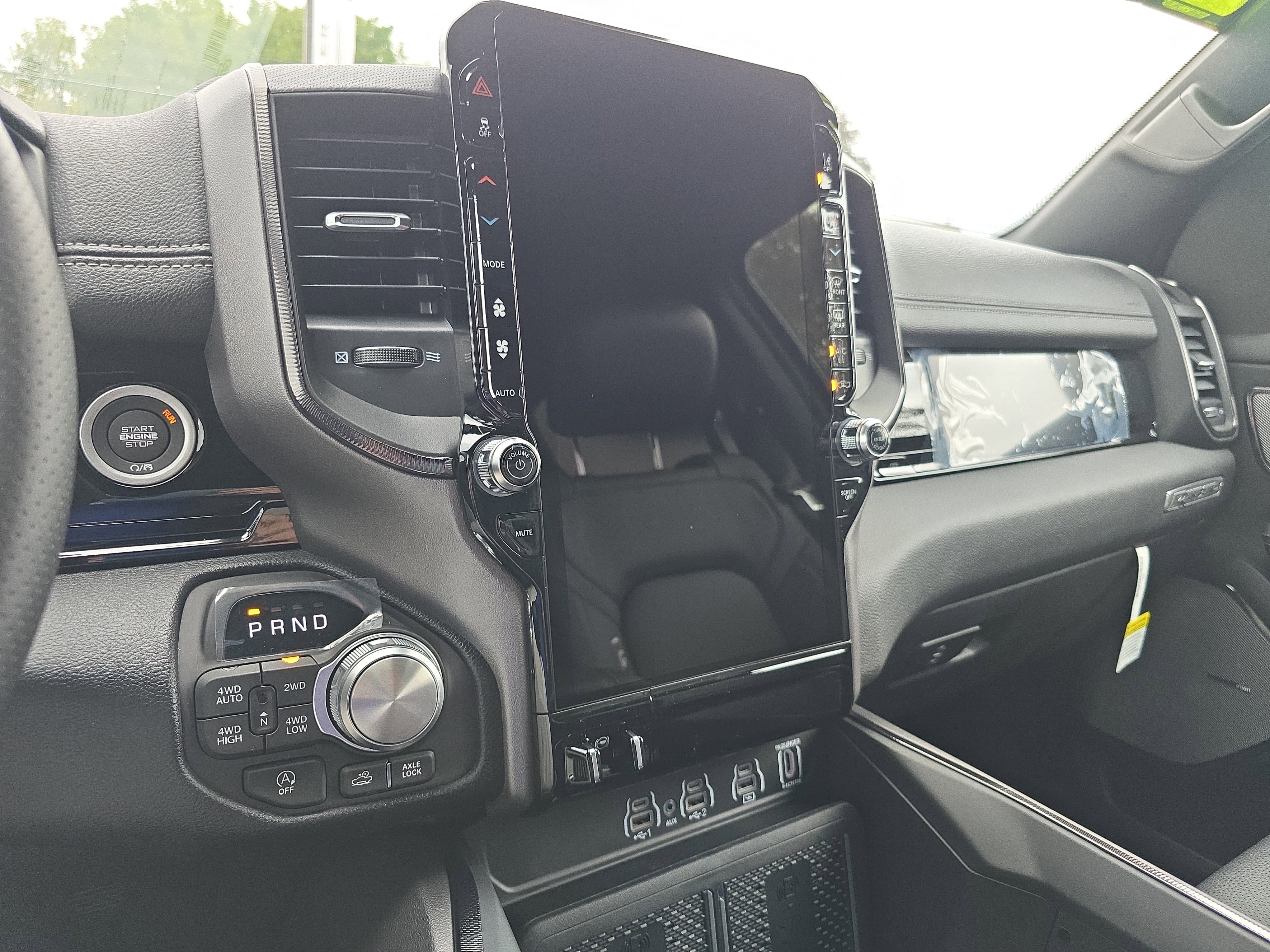 New 2026 RAM 1500 Rebel image 25
