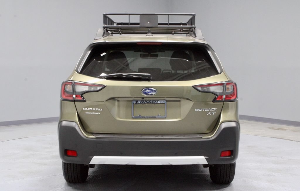 Used 2024 Subaru Outback Limited XT AWD/4WD image 12