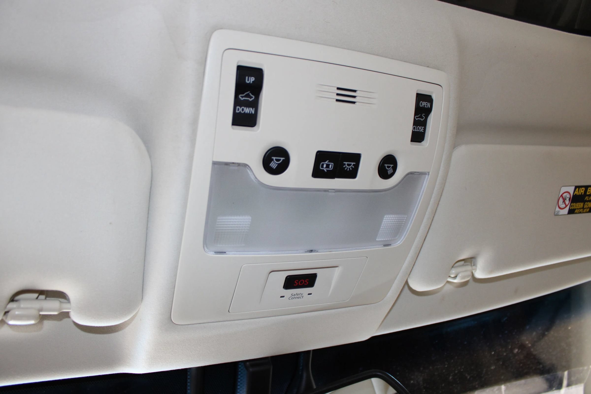 Used 2013 Lexus ES 300h w/ Luxury Pkg FWD image 31