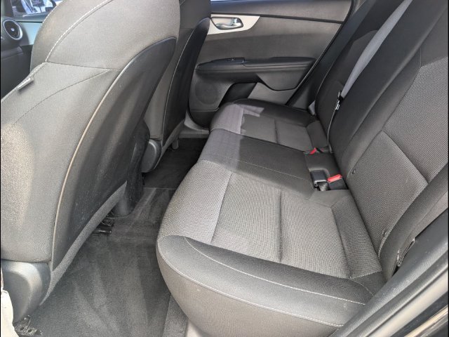 Used 2024 Kia Forte LXS w/ LXS Technology Package FWD image 10