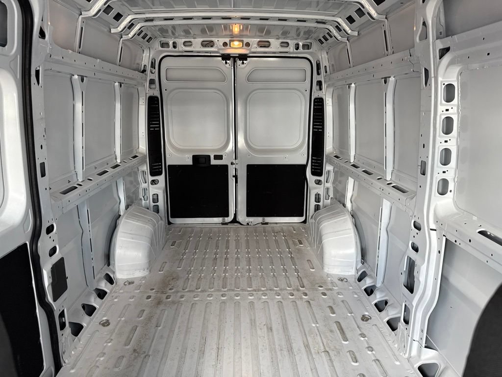 Used 2026 RAM ProMaster 2500 w/ Safety Group FWD image 19