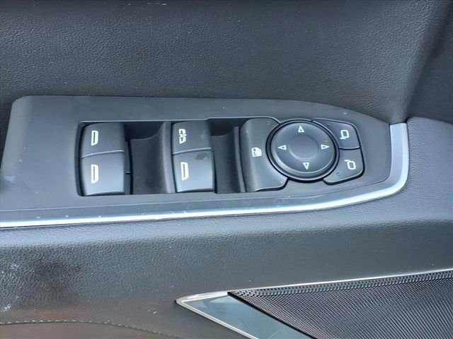 Used 2024 Chevrolet Silverado 1500 LT image 14