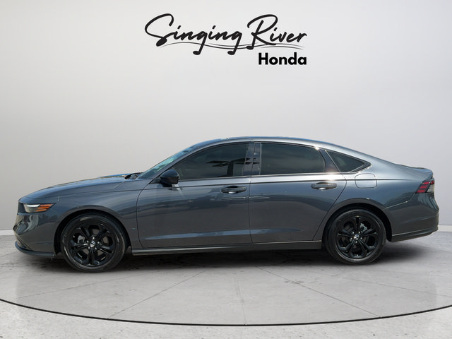 Used 2025 Honda Accord SE image 4