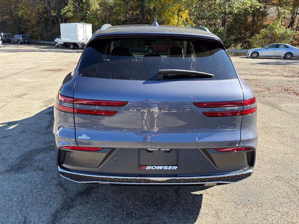 New 2027 Genesis GV70 2.5T Advanced AWD/4WD image 4