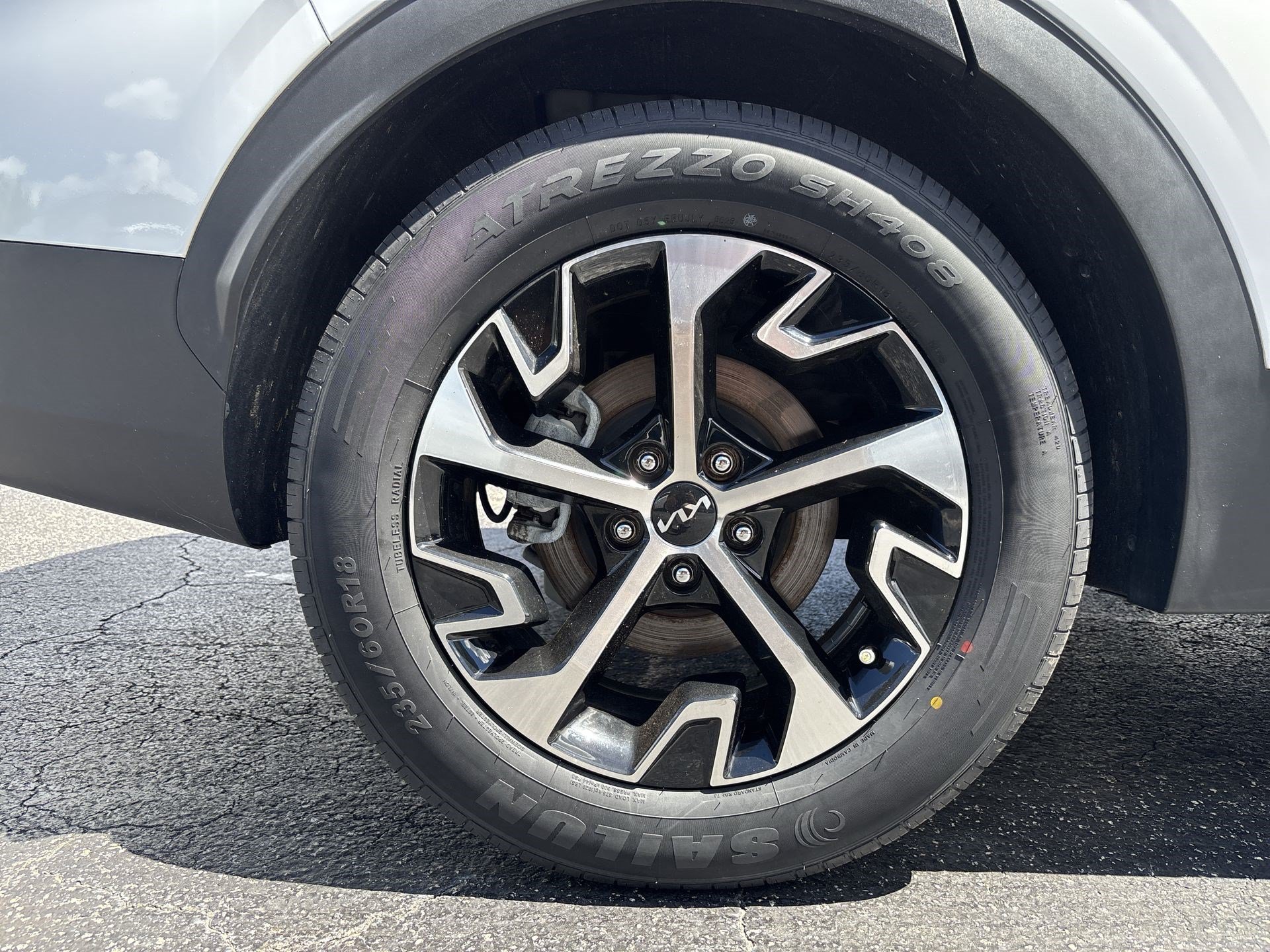 Certified 2024 Kia Sportage EX FWD image 18