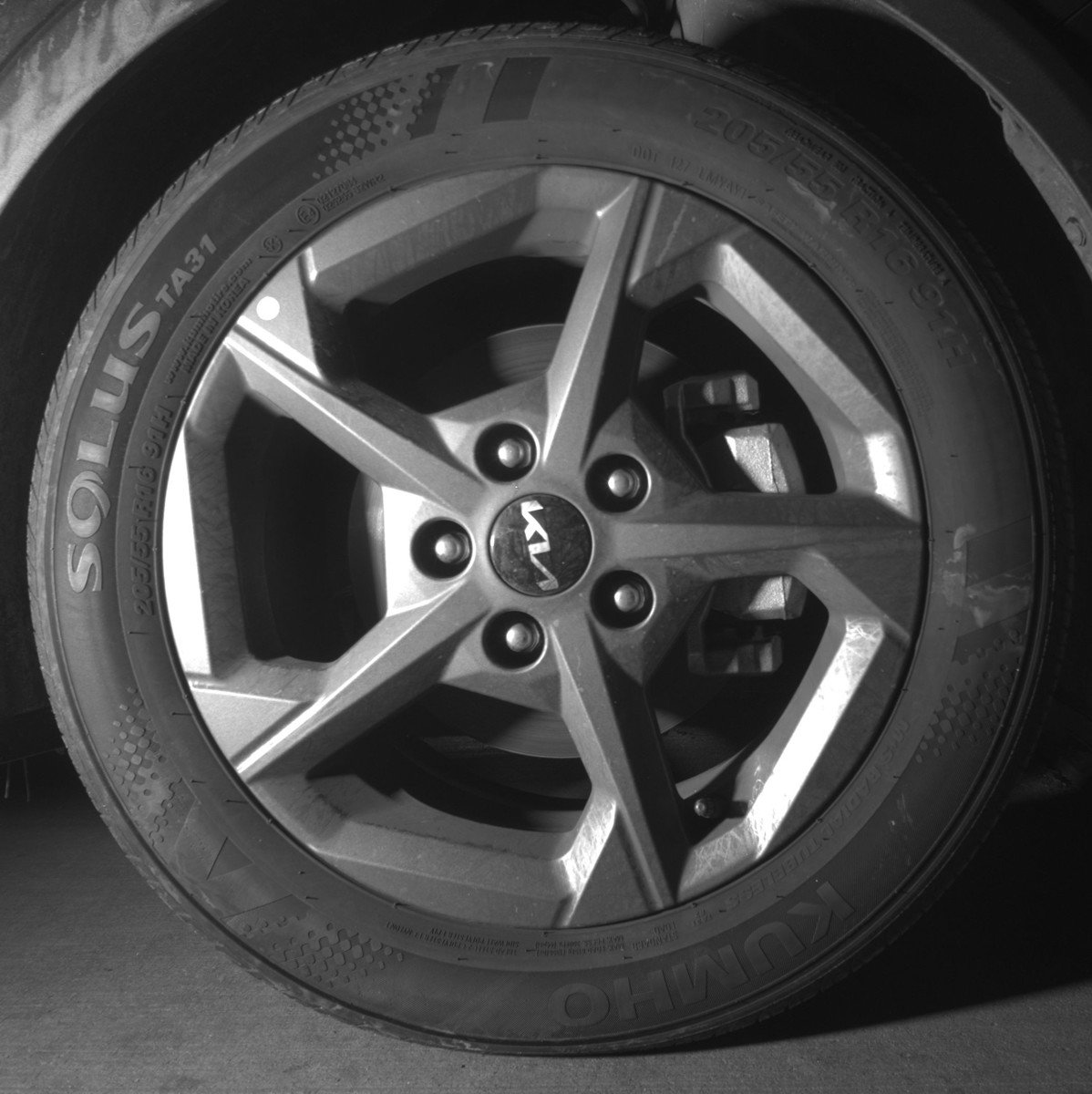 Used 2025 Kia K4 LXS image 13