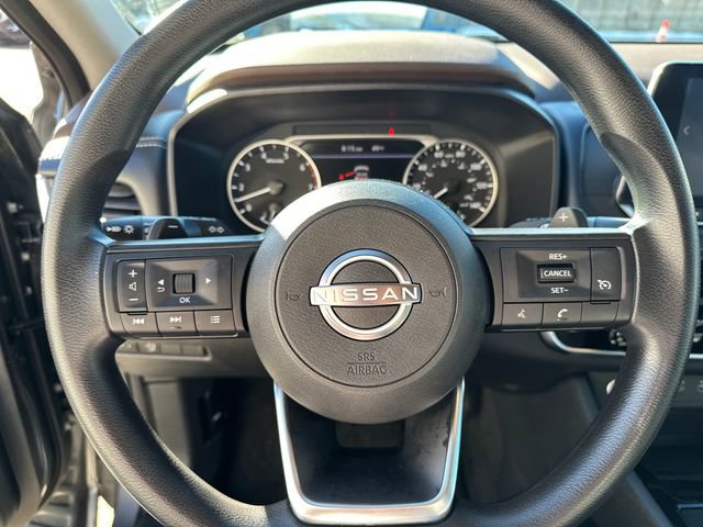 Used 2023 Nissan Rogue S image 26