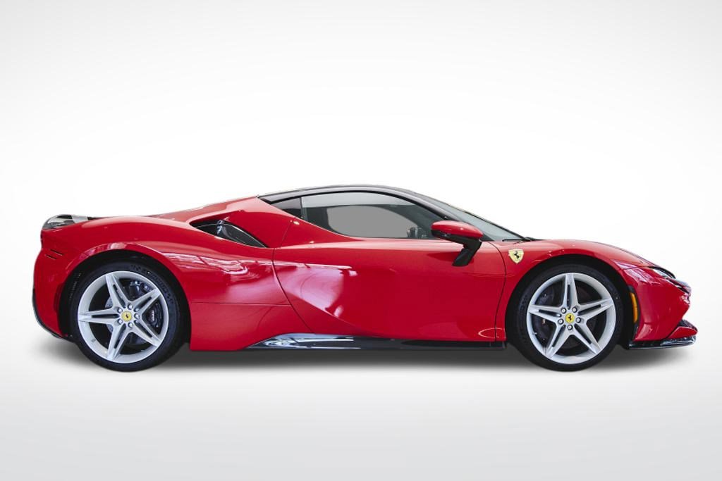 Used 2021 Ferrari SF90 Stradale image 6
