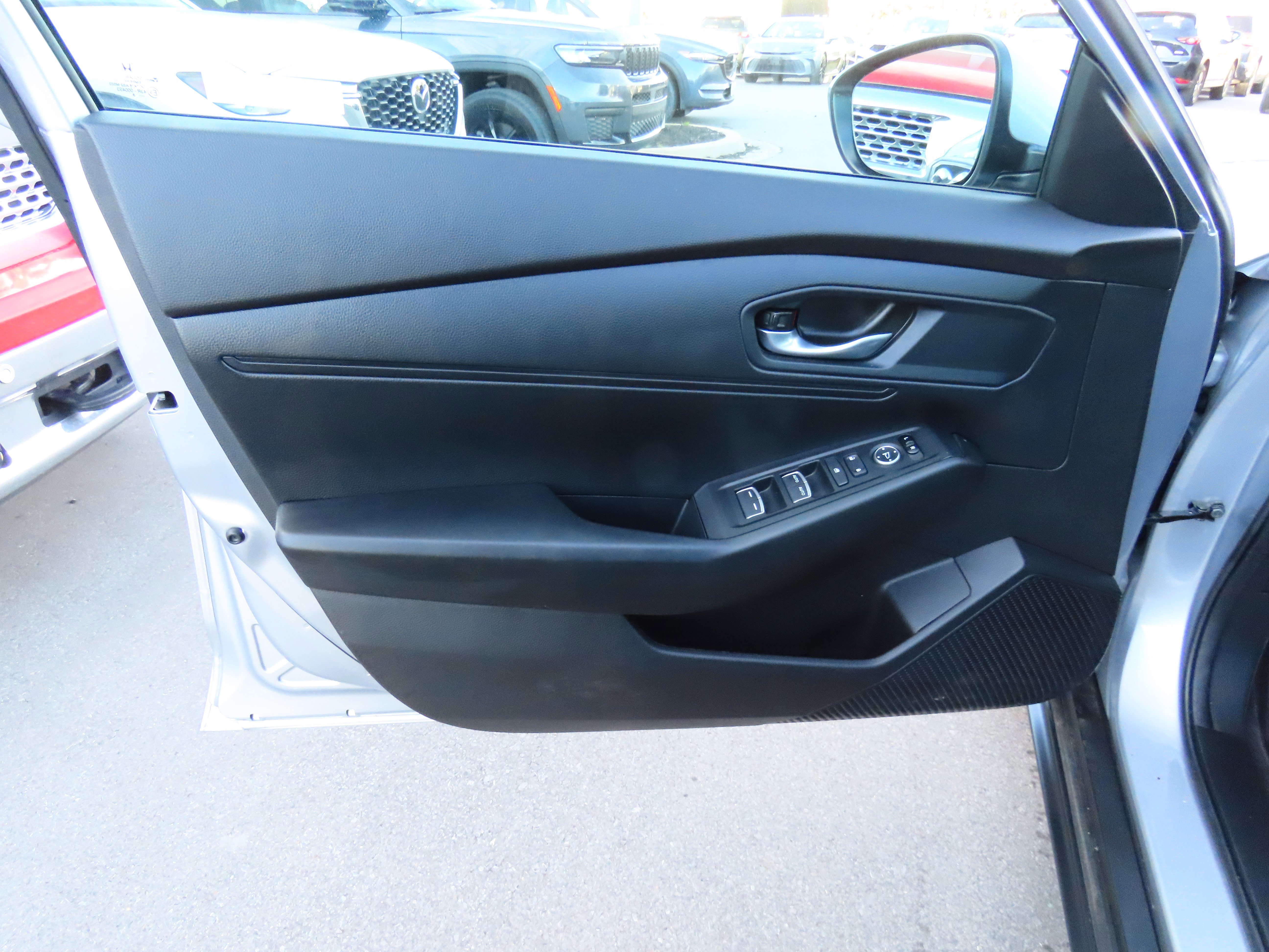 Used 2025 Honda Accord LX image 20